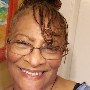 Meet your Posher, Rose